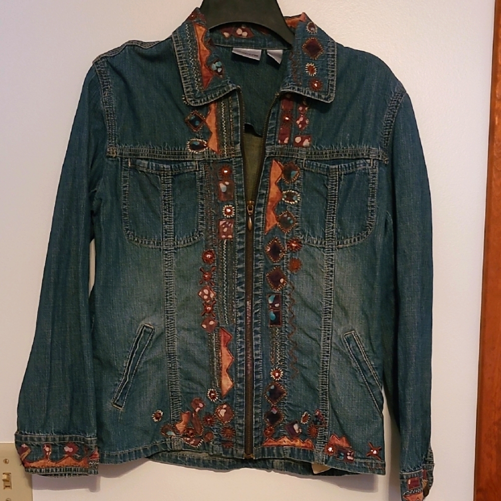 Chicos Medium Wash Denim Jean Jacket with Embroidery  Sz O or M